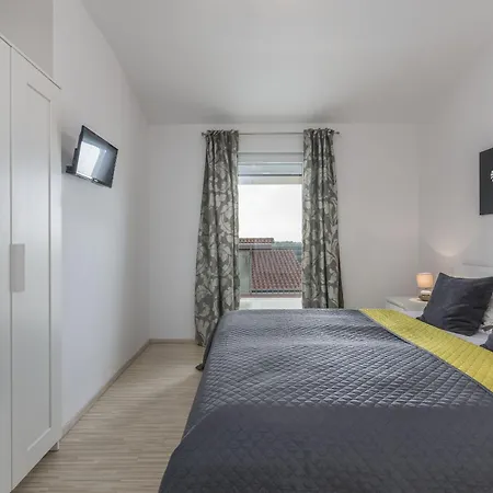 Anita For 7 People Near With Private Pool And Beautiful Garden Villa