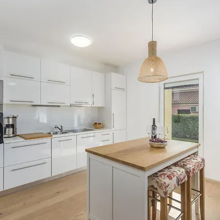 Villa Anita For 7 People Near With Private Pool And Beautiful Garden *