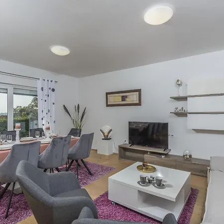 Anita For 7 People Near With Private Pool And Beautiful Garden Вилла *