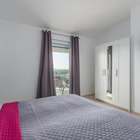 Вилла Anita For 7 People Near With Private Pool And Beautiful Garden *