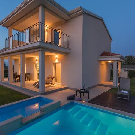 Anita For 7 People Near With Private Pool And Beautiful Garden Вилла *