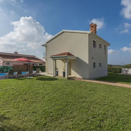 Anita For 7 People Near With Private Pool And Beautiful Garden * Пореч