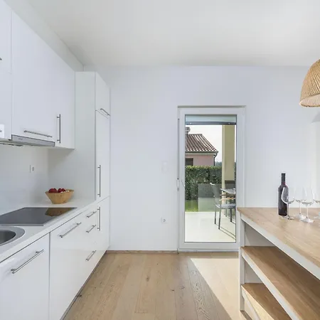 Villa Anita For 7 People Near With Private Pool And Beautiful Garden *